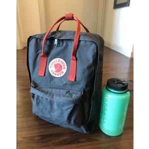 Fjällräven Kånken Backpack - 13” laptop size